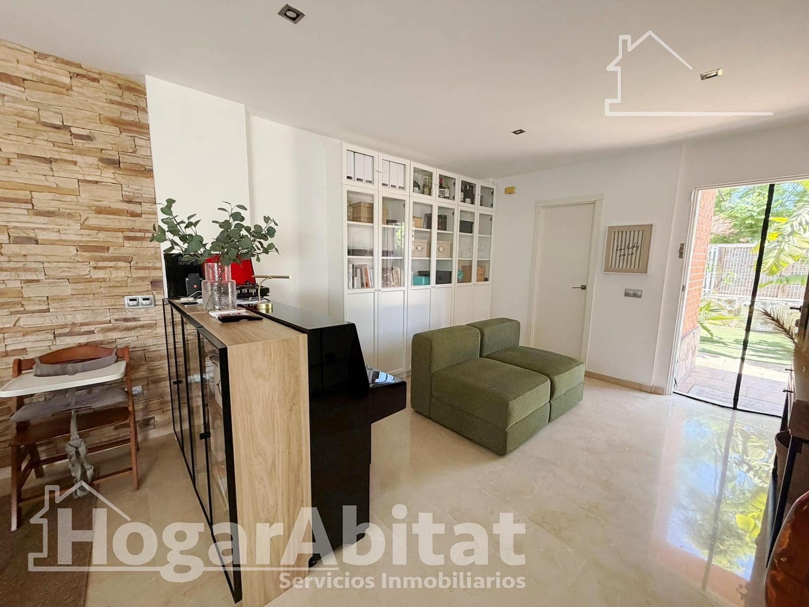 3 soverom Villa til salgs i Moncada med svømmebasseng garasje - € 539 000 (Ref: 10043114)