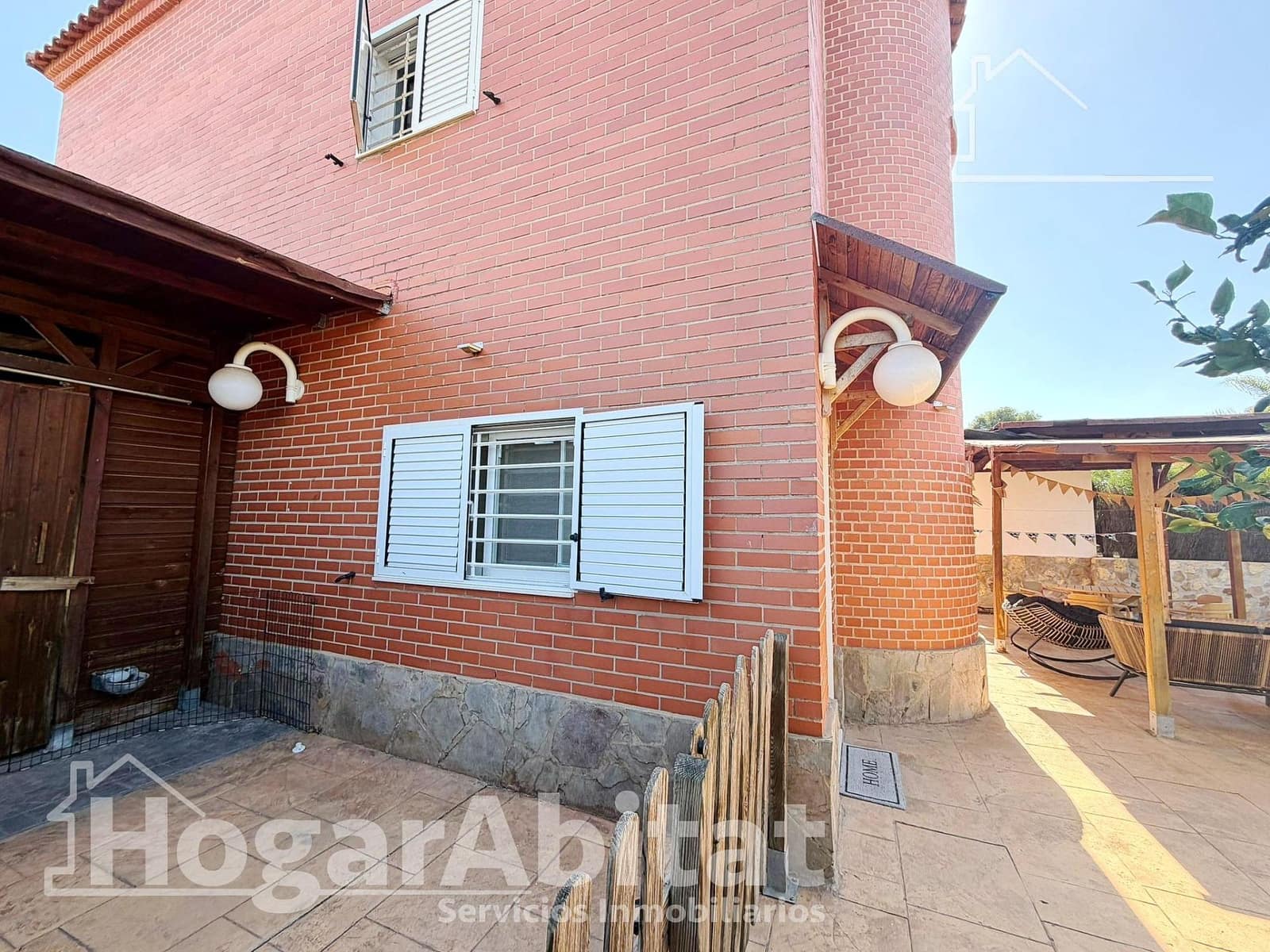 3 soverom Villa til salgs i Moncada med svømmebasseng garasje - € 539 000 (Ref: 10043114)