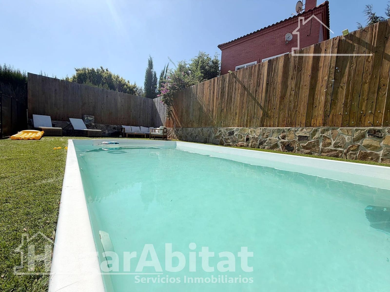 3 soverom Villa til salgs i Moncada med svømmebasseng garasje - € 539 000 (Ref: 10043114)