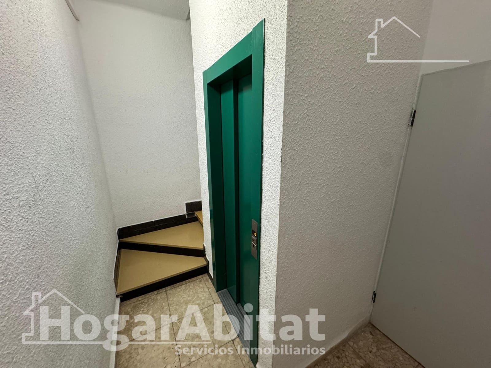 3 makuuhuone Asunto myytävänä paikassa Castello de la Plana - 147 500 € (Ref: 10044893)