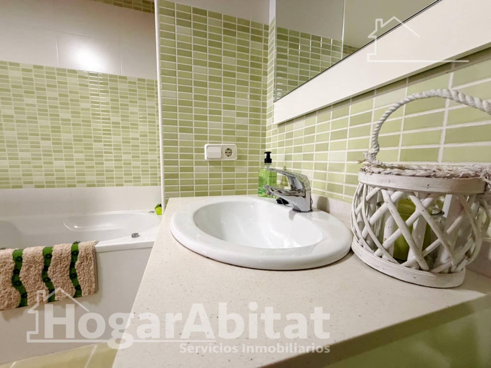 4 bedroom Penthouse for sale in Vilamarxant / Villamarchante with garage - € 275,000 (Ref: 10044894)
