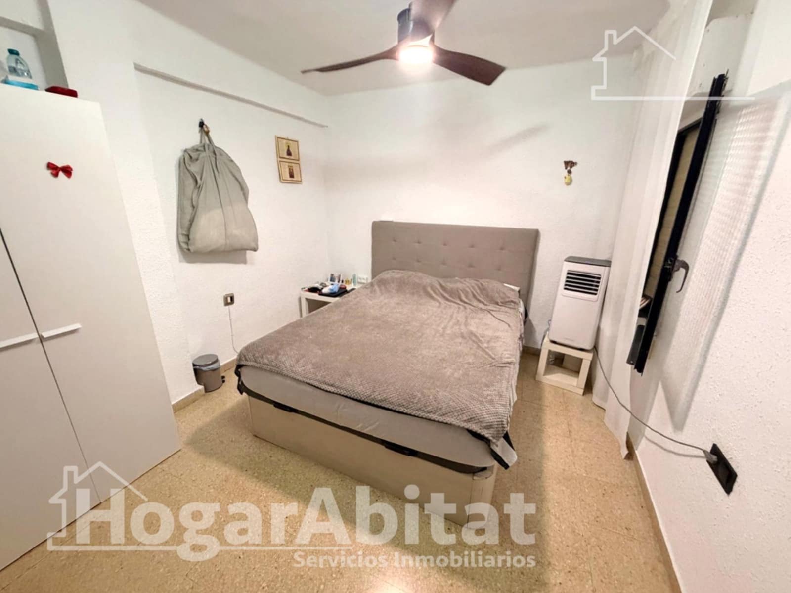4 bedroom Flat for sale in Cheste - € 160,000 (Ref: 10044895)