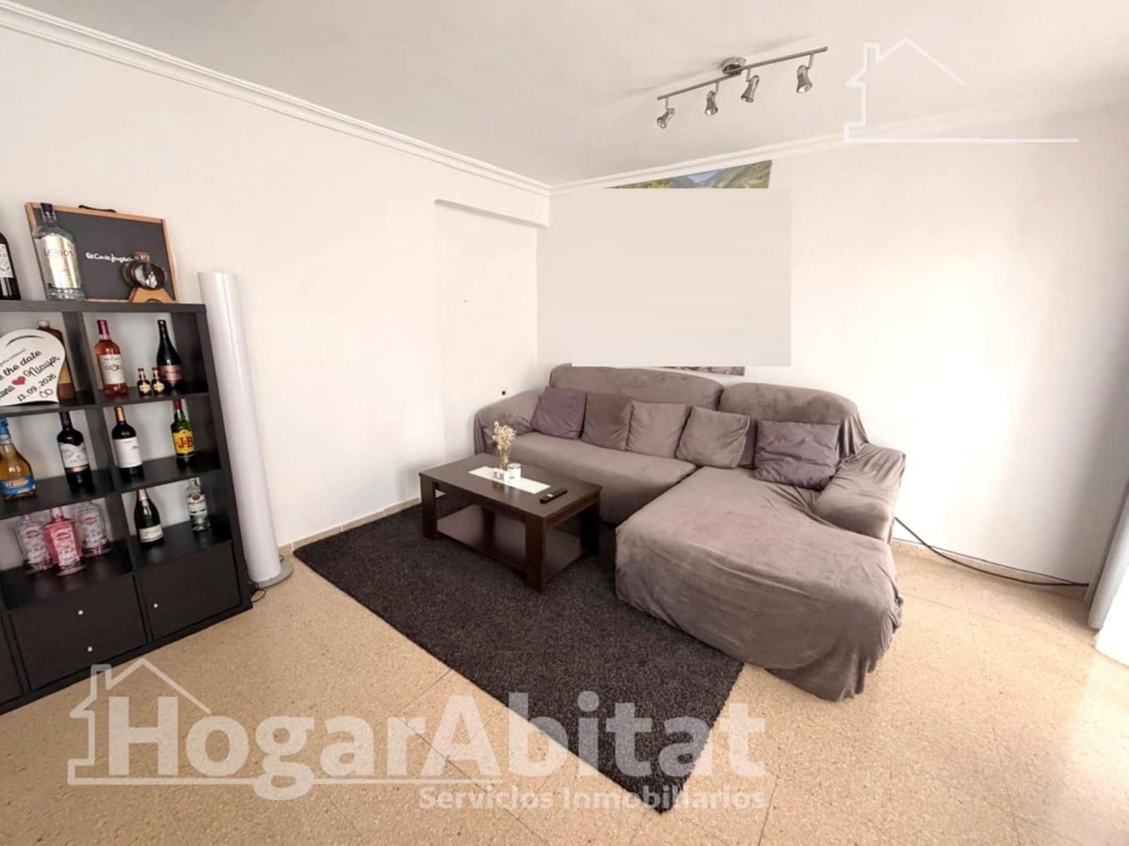 4 bedroom Flat for sale in Cheste - € 160,000 (Ref: 10044895)