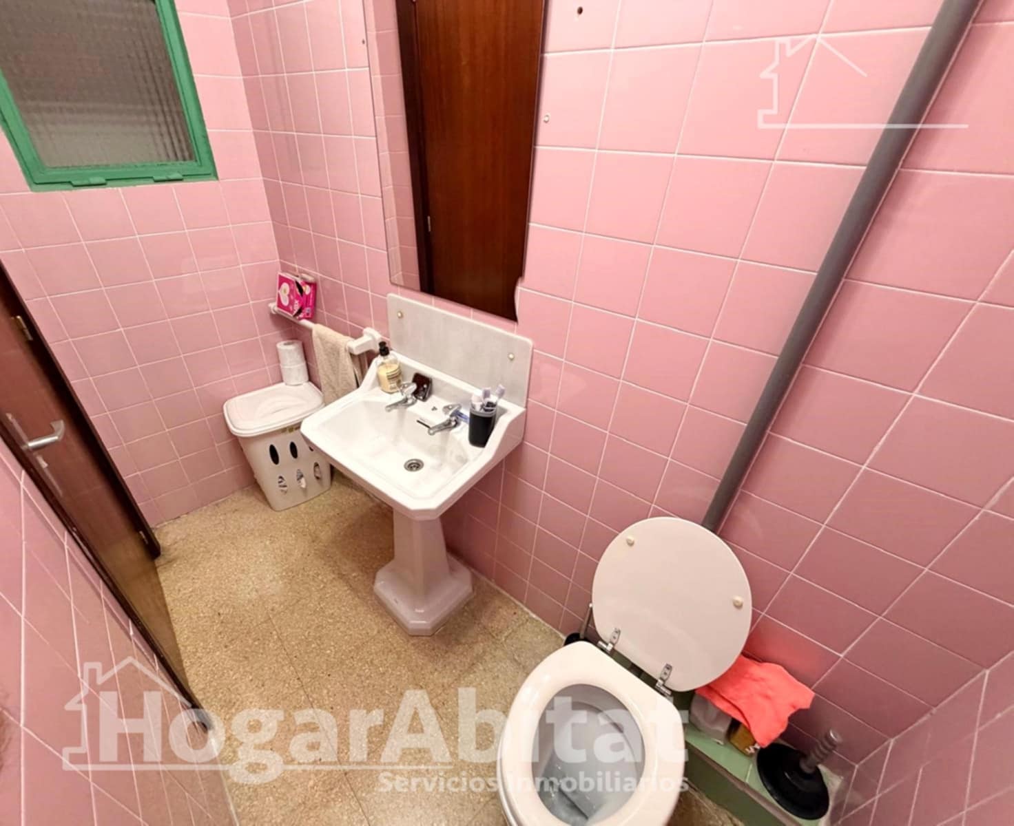 4 bedroom Flat for sale in Cheste - € 160,000 (Ref: 10044895)