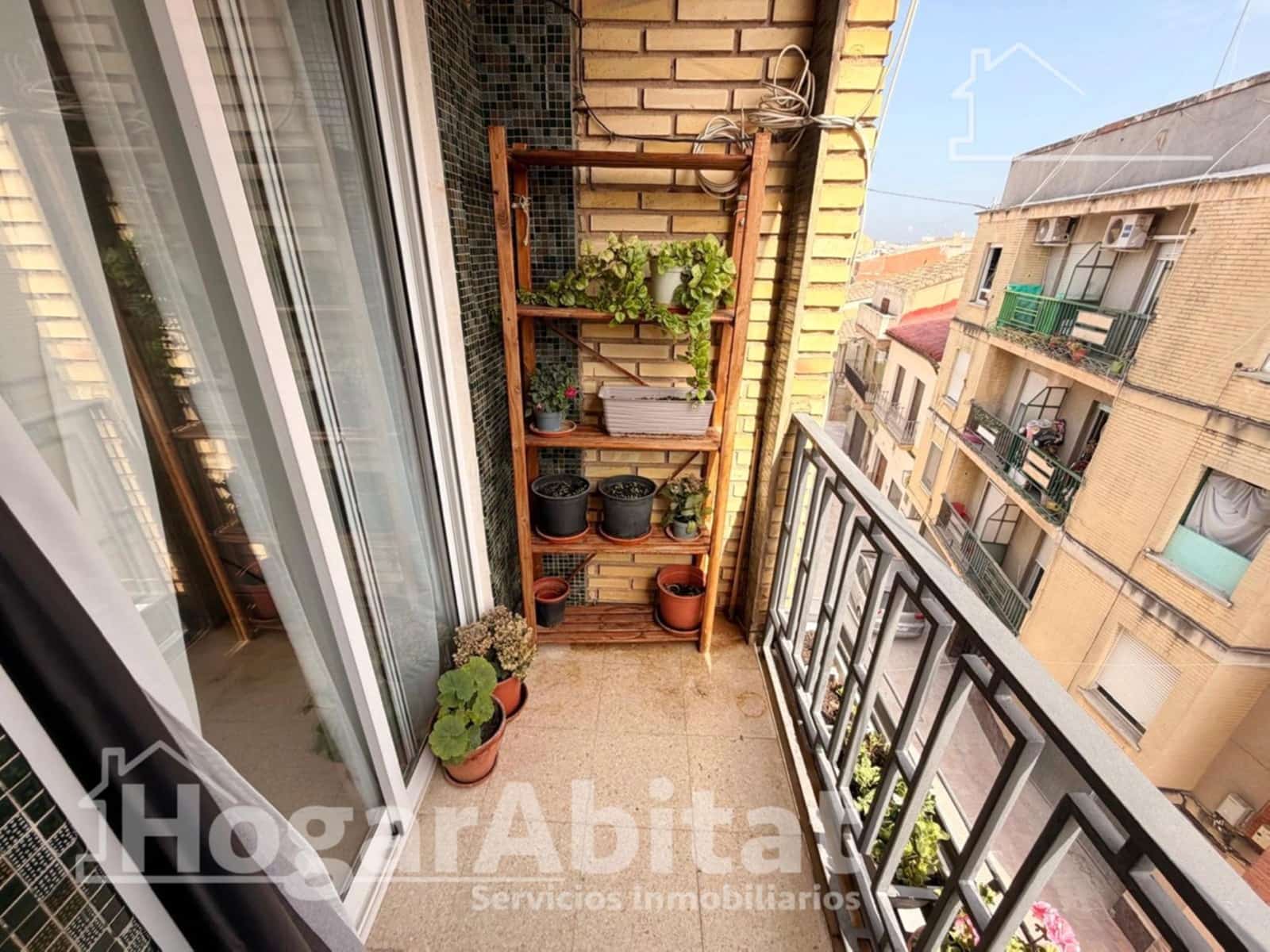 4 bedroom Flat for sale in Cheste - € 160,000 (Ref: 10044895)