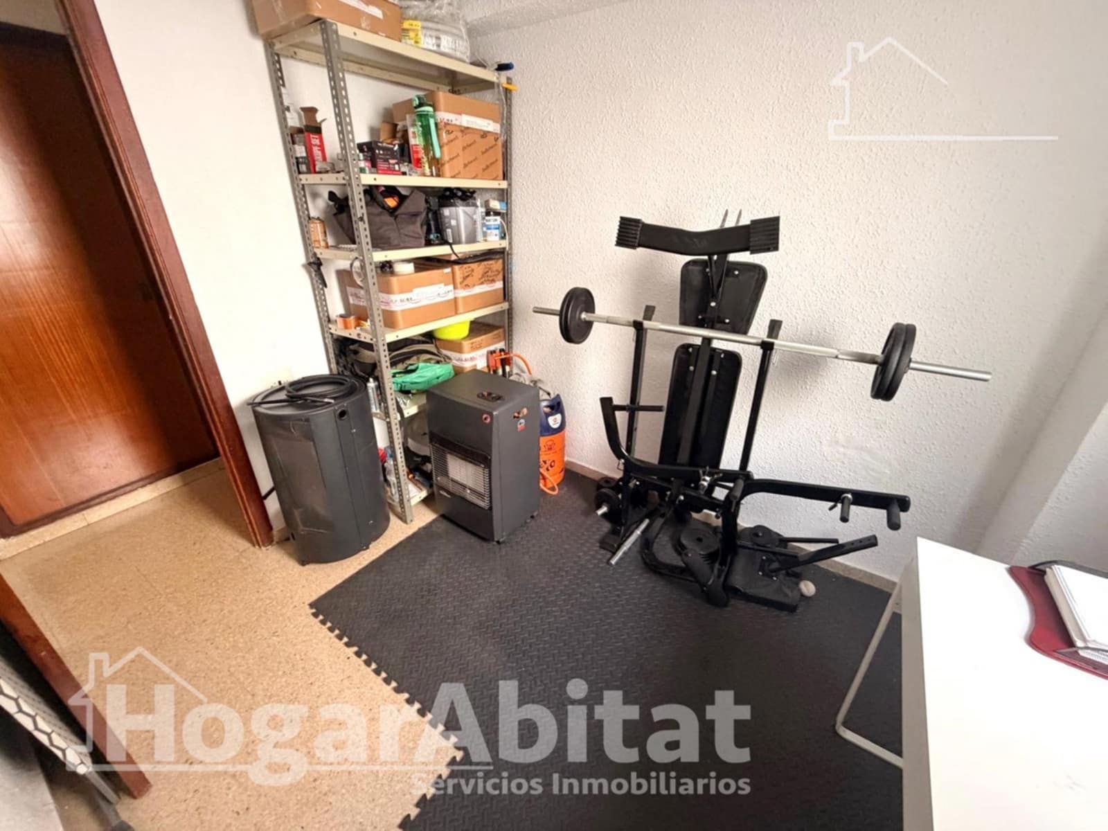 4 bedroom Flat for sale in Cheste - € 160,000 (Ref: 10044895)