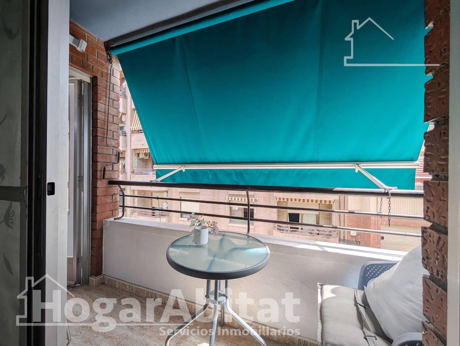 4 bedroom Flat for sale in San Vicente / Sant Vicent del Raspeig with garage - € 239,000 (Ref: 10047410)