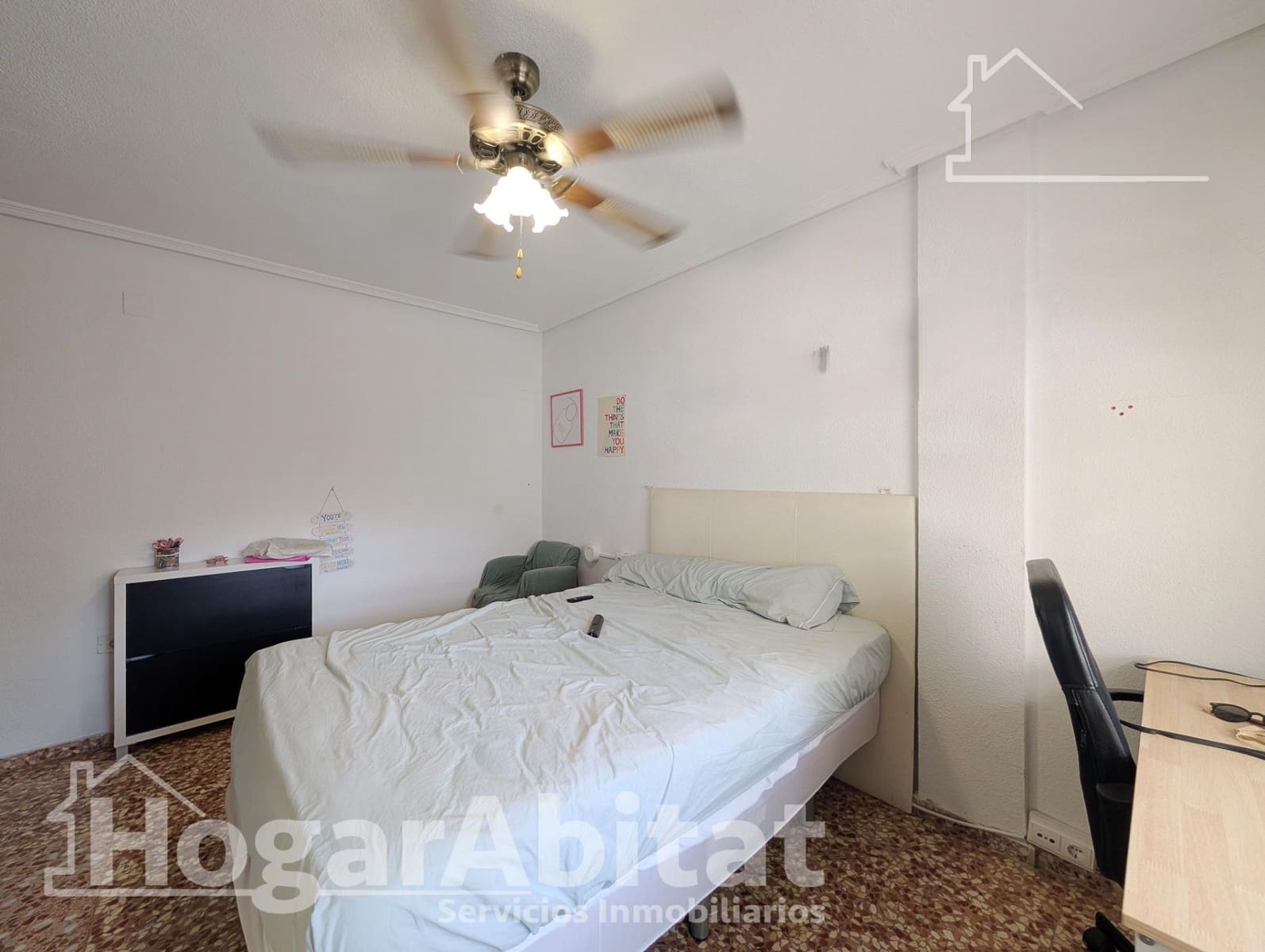 4 bedroom Flat for sale in San Vicente / Sant Vicent del Raspeig with garage - € 239,000 (Ref: 10047410)