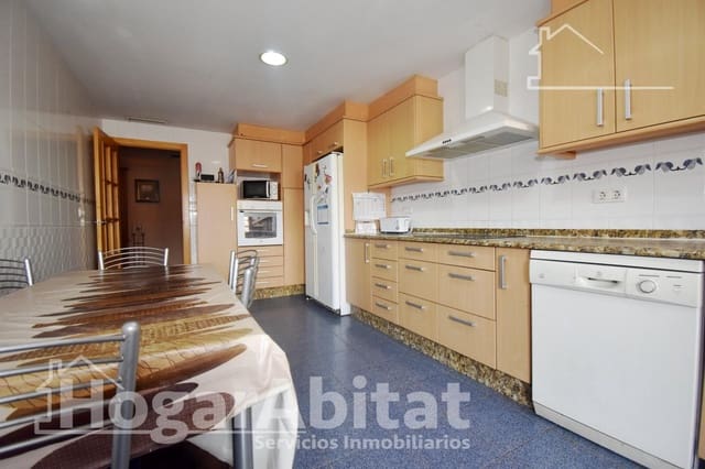 6 soveværelse Penthouse til salg i Vila-real med garage - € 349.000 (Ref: 10047420)