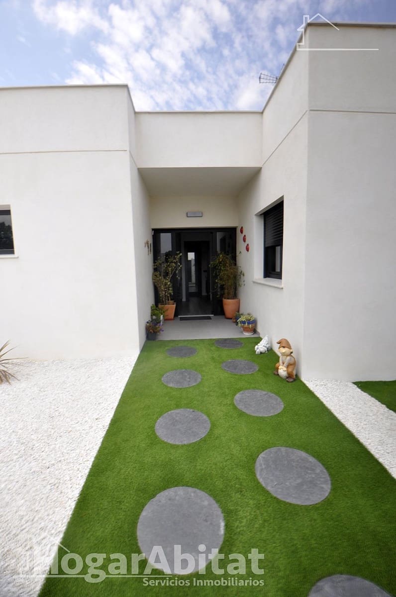 3 soverom Villa til salgs i Riba-roja de Turia med garasje - € 495 000 (Ref: 10047421)