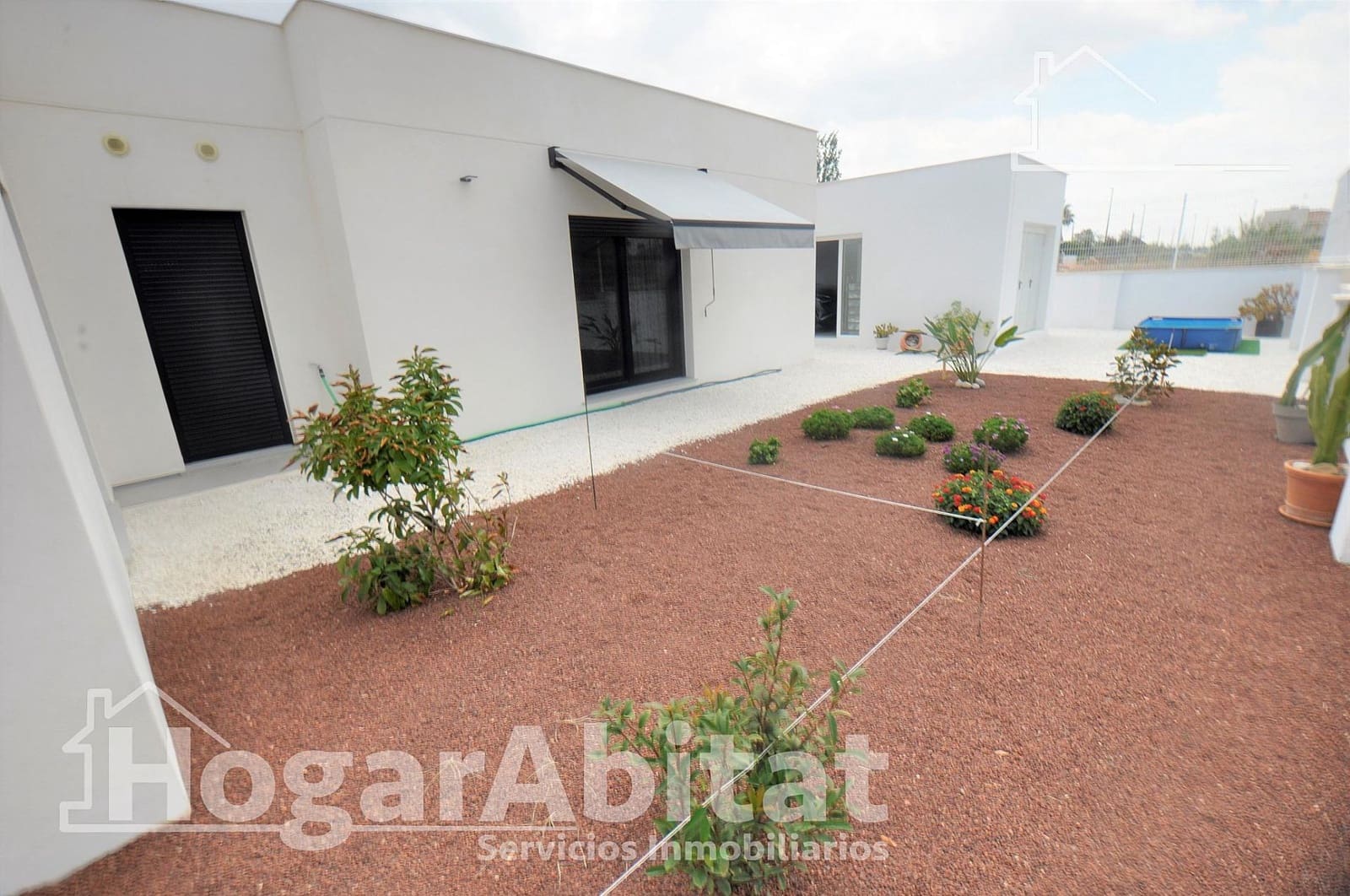 3 soverom Villa til salgs i Riba-roja de Turia med garasje - € 495 000 (Ref: 10047421)