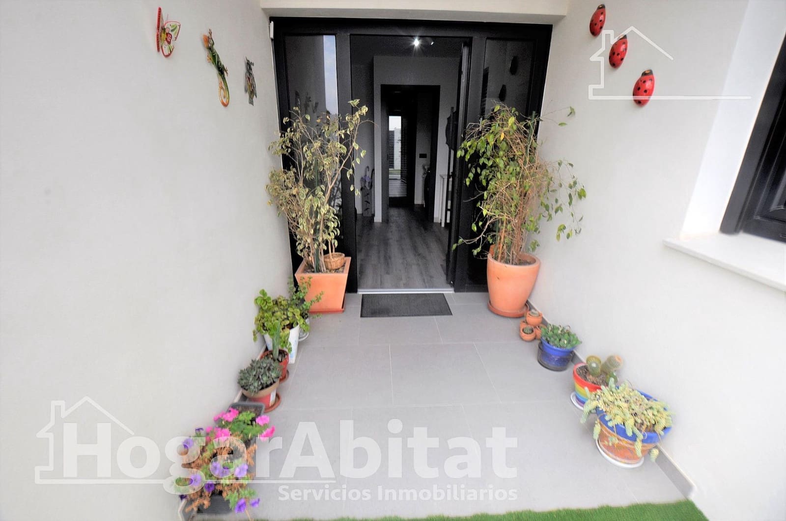 3 soverom Villa til salgs i Riba-roja de Turia med garasje - € 495 000 (Ref: 10047421)
