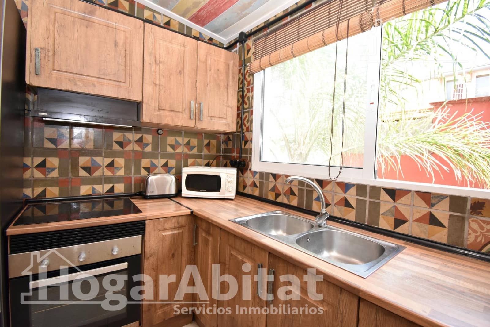 8 Zimmer Haus zu verkaufen in Valencia Stadt - 879.000 € (Ref: 10047422)