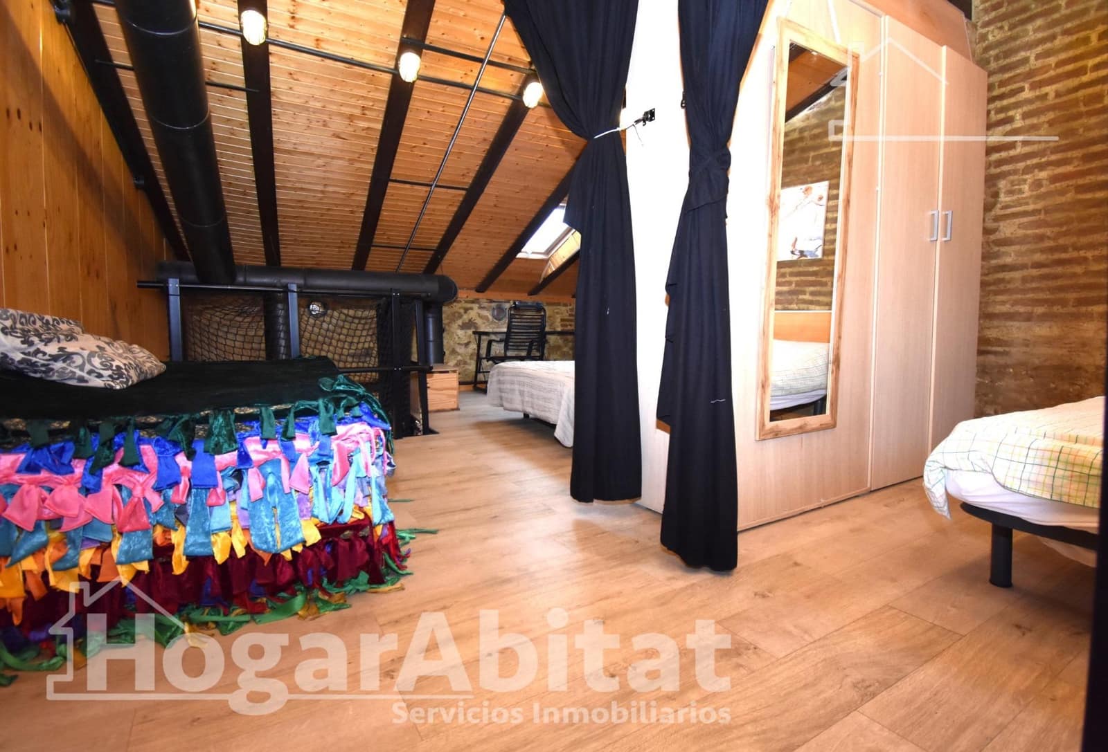 8 Zimmer Haus zu verkaufen in Valencia Stadt - 879.000 € (Ref: 10047422)