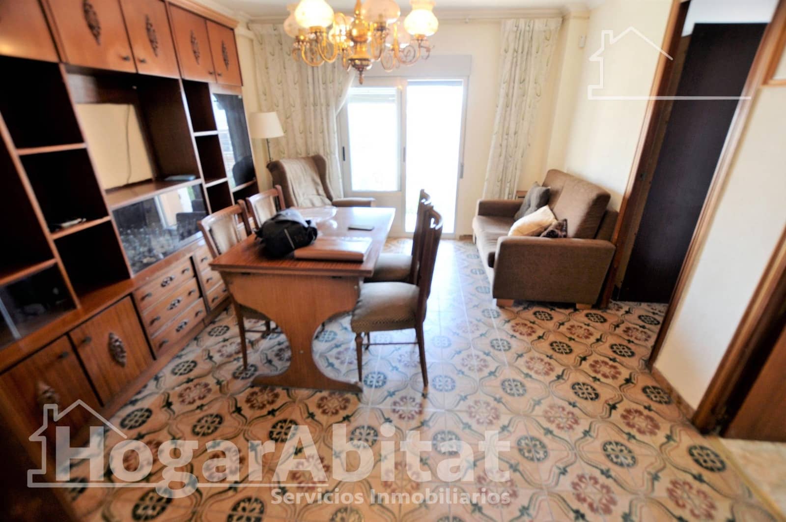 Piso de 3 habitaciones en València ciudad en venta - 215.000 € (Ref: 10049398)
