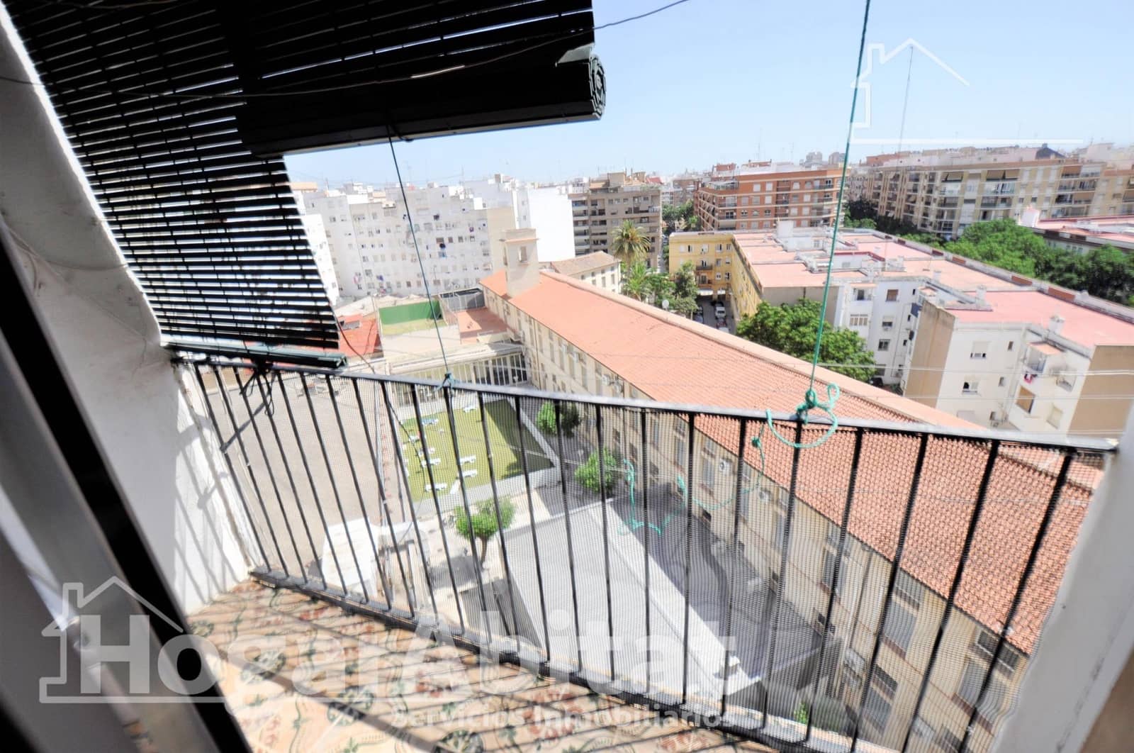 Piso de 3 habitaciones en València ciudad en venta - 215.000 € (Ref: 10049398)