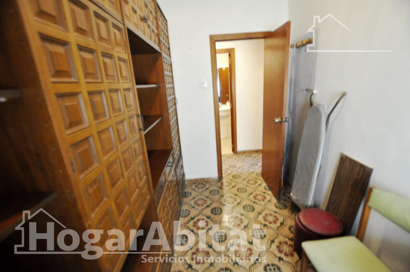 Piso de 3 habitaciones en València ciudad en venta - 215.000 € (Ref: 10049398)
