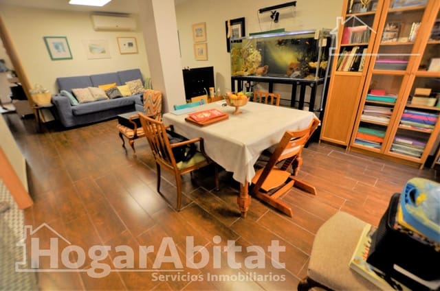 4 bedroom Townhouse for sale in Manises with garage - € 340,000 (Ref: 10049401)
