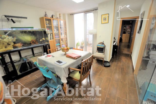 4 bedroom Townhouse for sale in Manises with garage - € 340,000 (Ref: 10049401)
