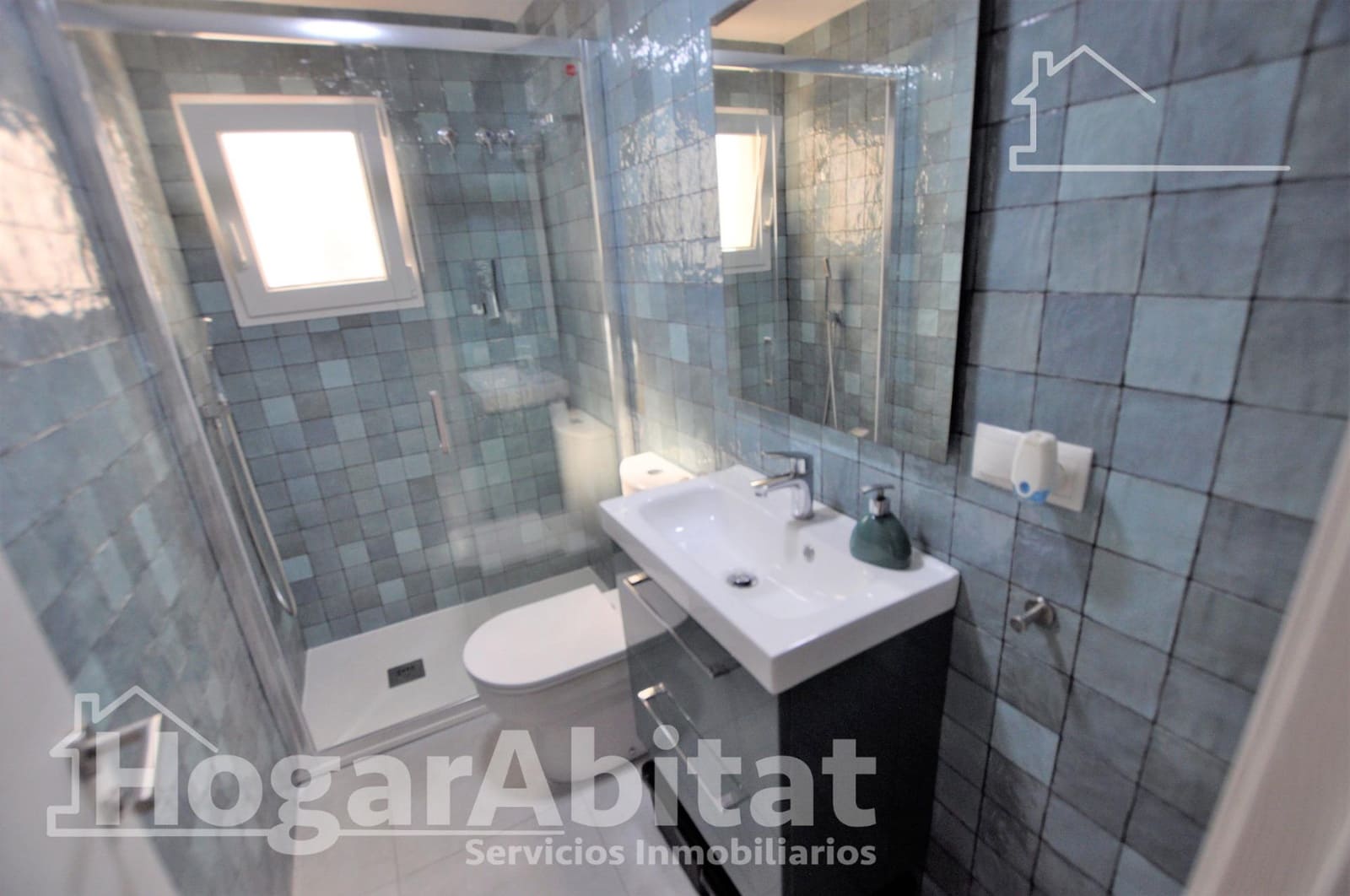 3 bedroom Penthouse for sale in Valencia city - € 450,000 (Ref: 10055370)
