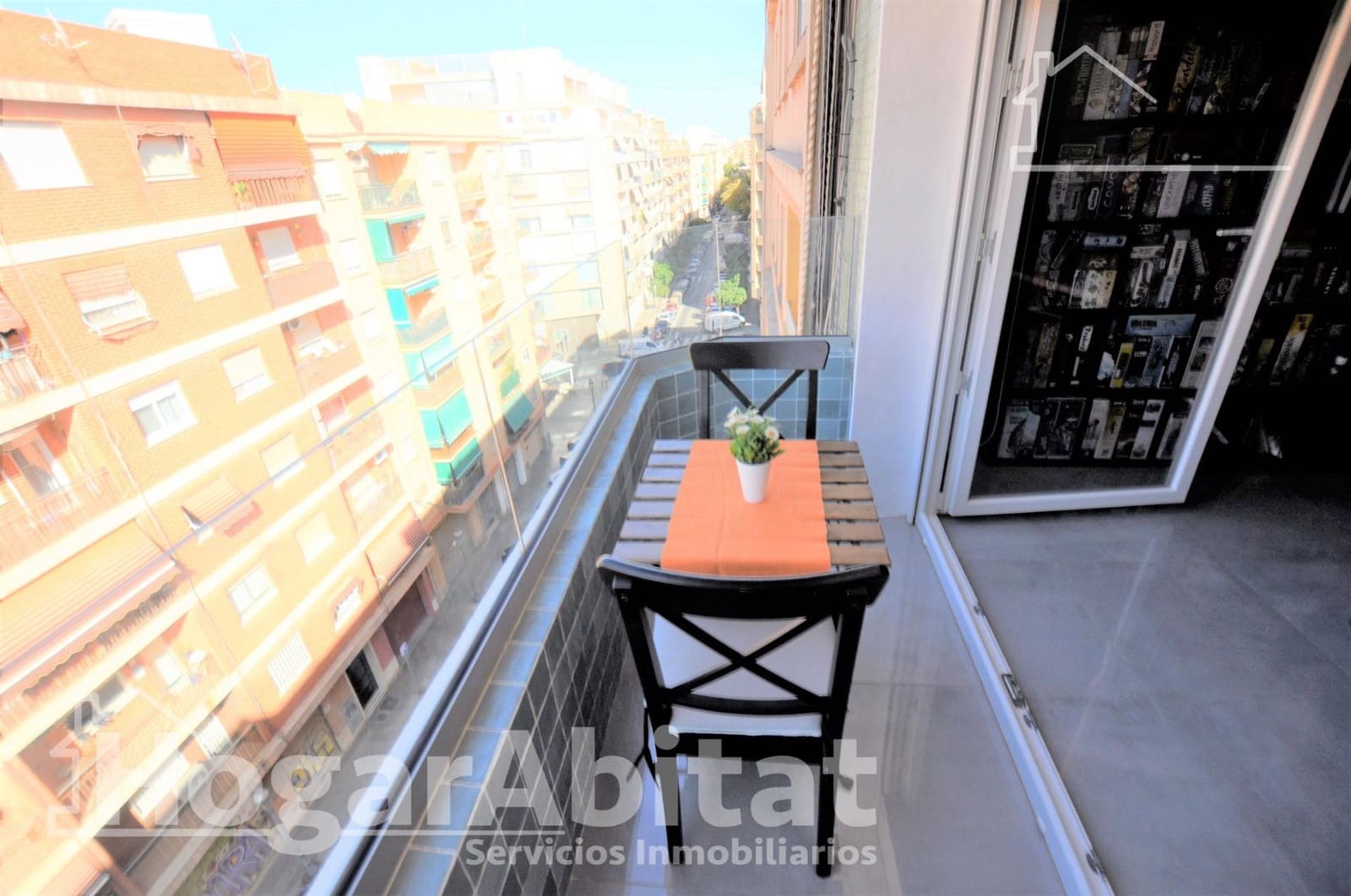 3 bedroom Penthouse for sale in Valencia city - € 450,000 (Ref: 10055370)