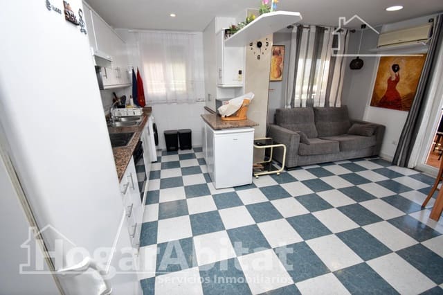 2 slaapkamer Appartement te koop in Oropesa  met zwembad - € 177.000 (Ref: 10055379)