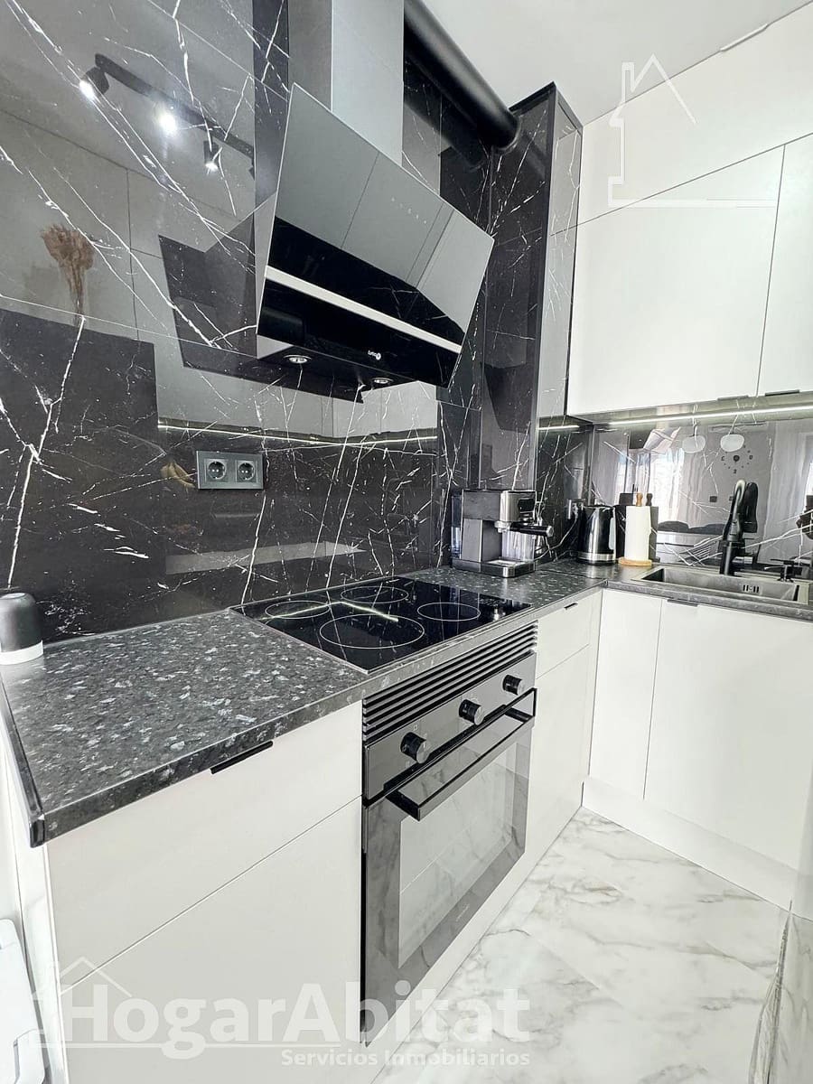 3 sovrum Lägenhet till salu i Torrevieja med garage - 199 000 € (Ref: 10055401)