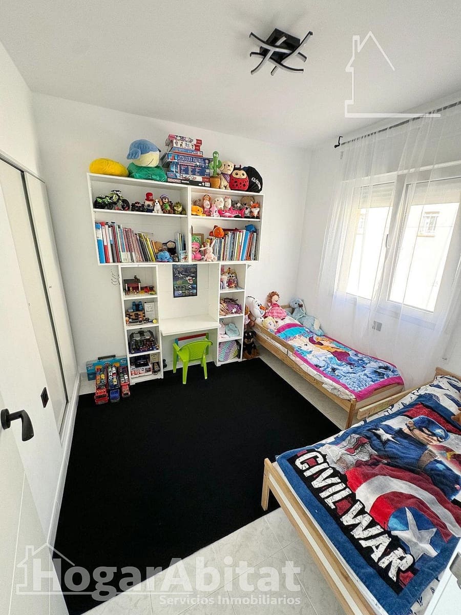3 sovrum Lägenhet till salu i Torrevieja med garage - 199 000 € (Ref: 10055401)