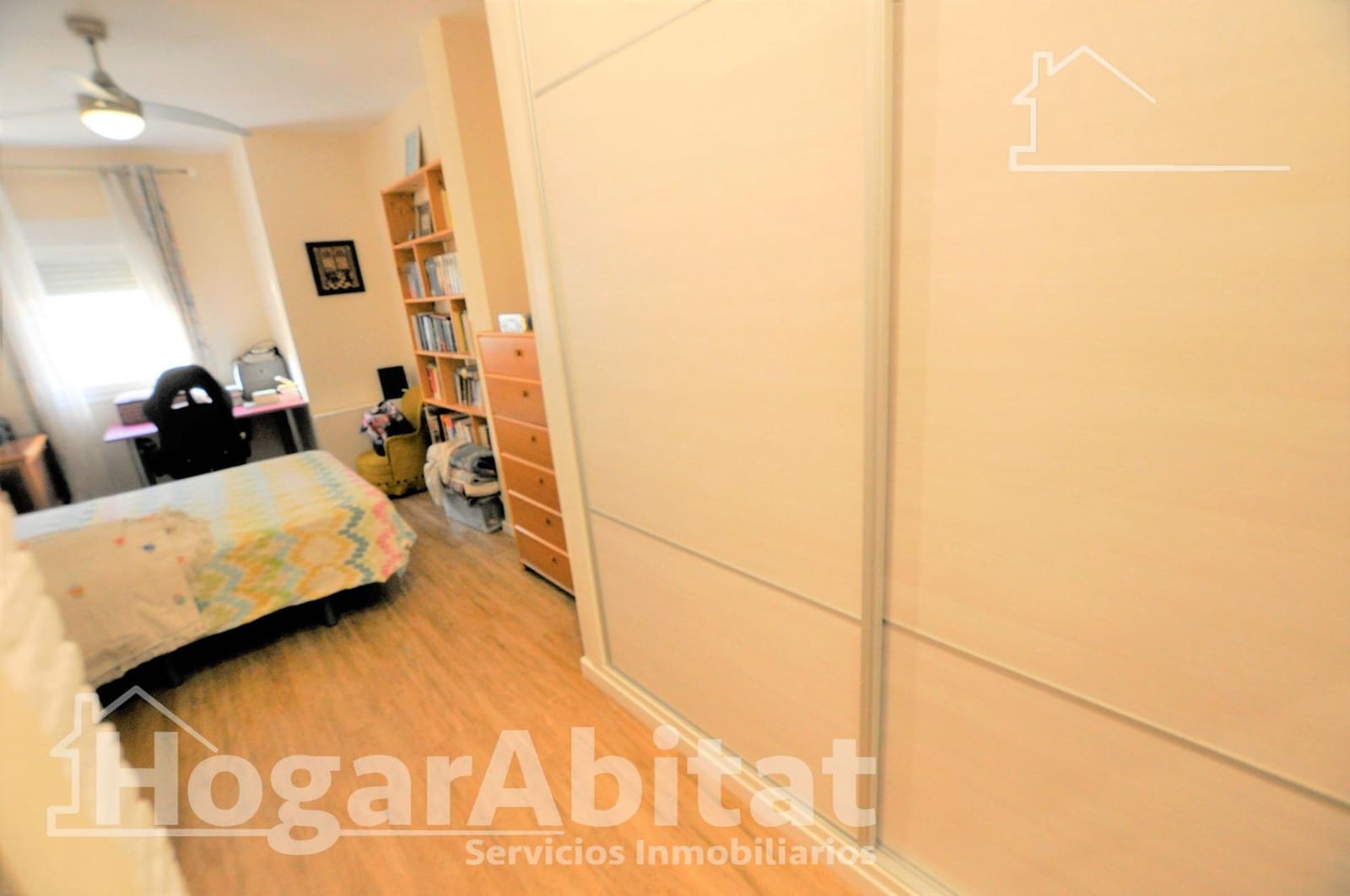 4 chambre Maison de Ville à vendre à Manises avec garage - 340 000 € (Ref: 10055406)