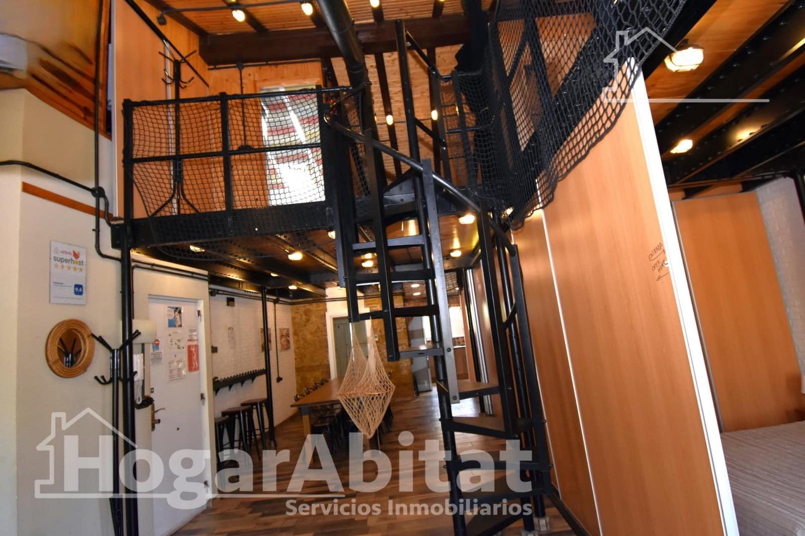 Casa de 8 habitaciones en València ciudad en venta - 879.000 € (Ref: 10055407)