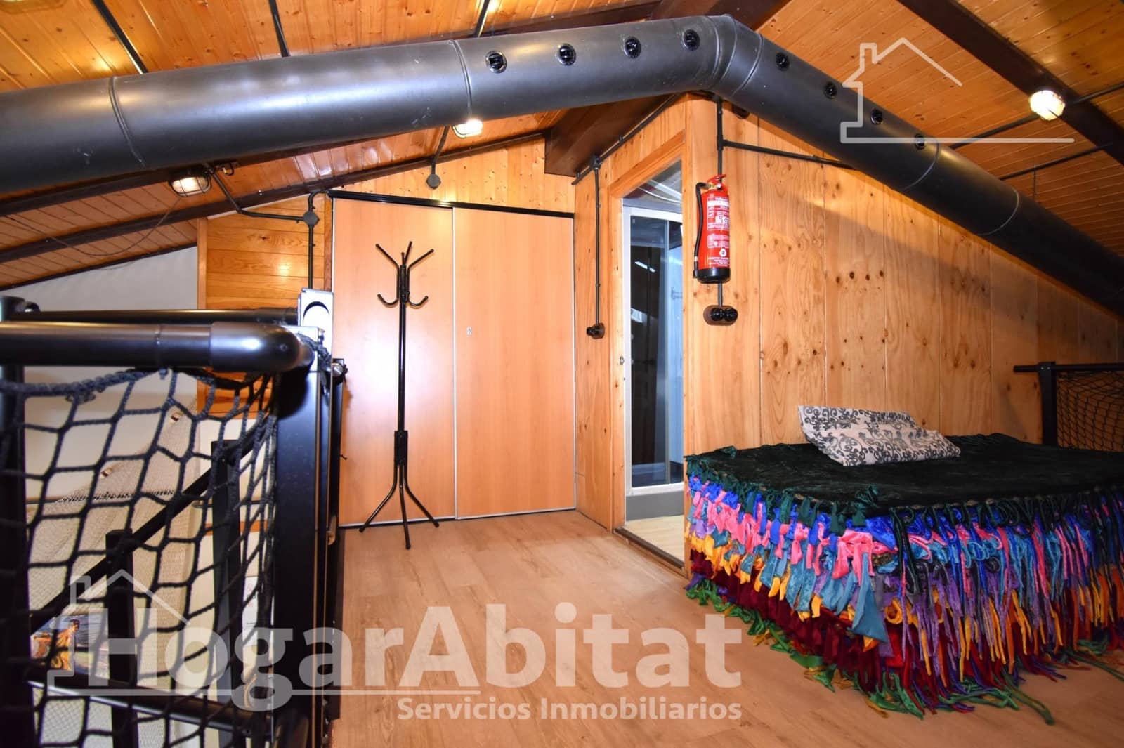 Casa de 8 habitaciones en València ciudad en venta - 879.000 € (Ref: 10055407)