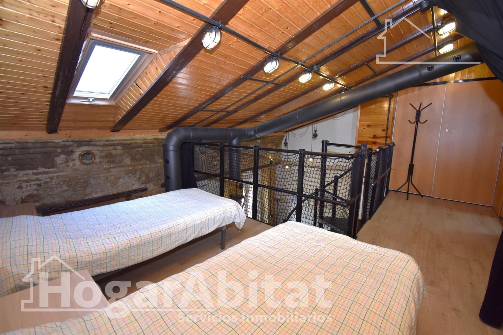 Casa de 8 habitaciones en València ciudad en venta - 879.000 € (Ref: 10055407)