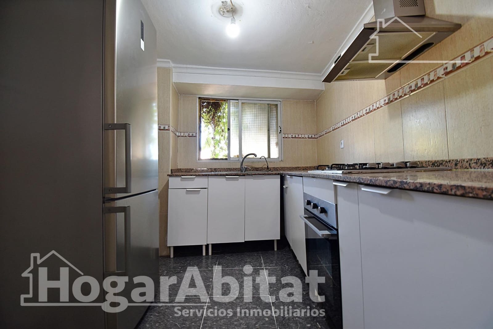 3 bedroom Townhouse for sale in Oliva - € 65,000 (Ref: 10055410)
