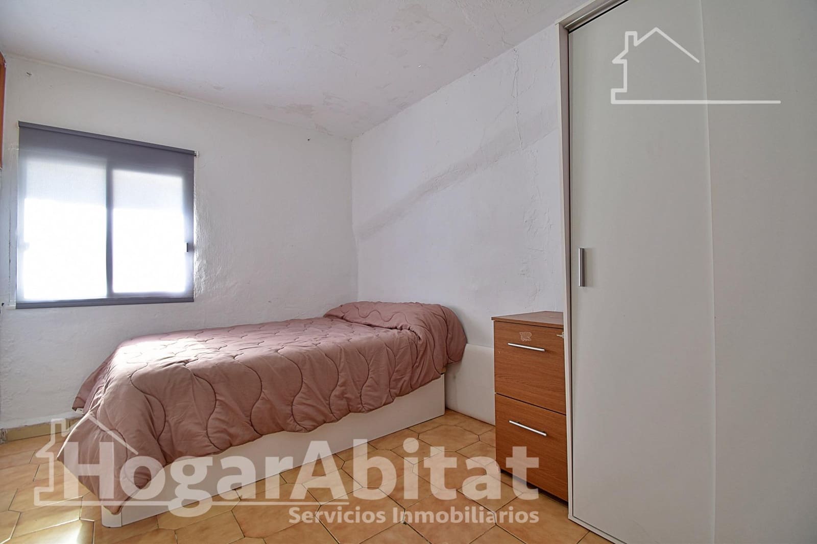 3 bedroom Townhouse for sale in Oliva - € 65,000 (Ref: 10055410)