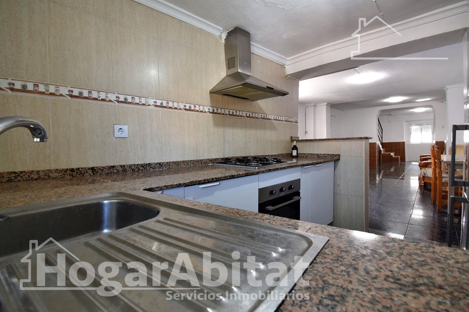 3 bedroom Townhouse for sale in Oliva - € 65,000 (Ref: 10055410)