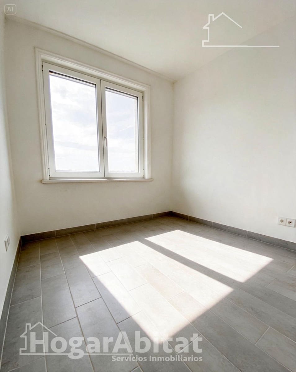 2 bedroom Flat for sale in Torrevieja with pool garage - € 165,000 (Ref: 10059218)
