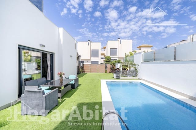 5 slaapkamer Villa te koop in Aguas Nuevas, Torrevieja met zwembad - € 549.000 (Ref: 10059219)