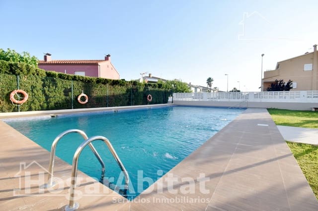 3 soverom Rekkehus til salgs i Benicàssim med svømmebasseng garasje - € 349 000 (Ref: 10059220)