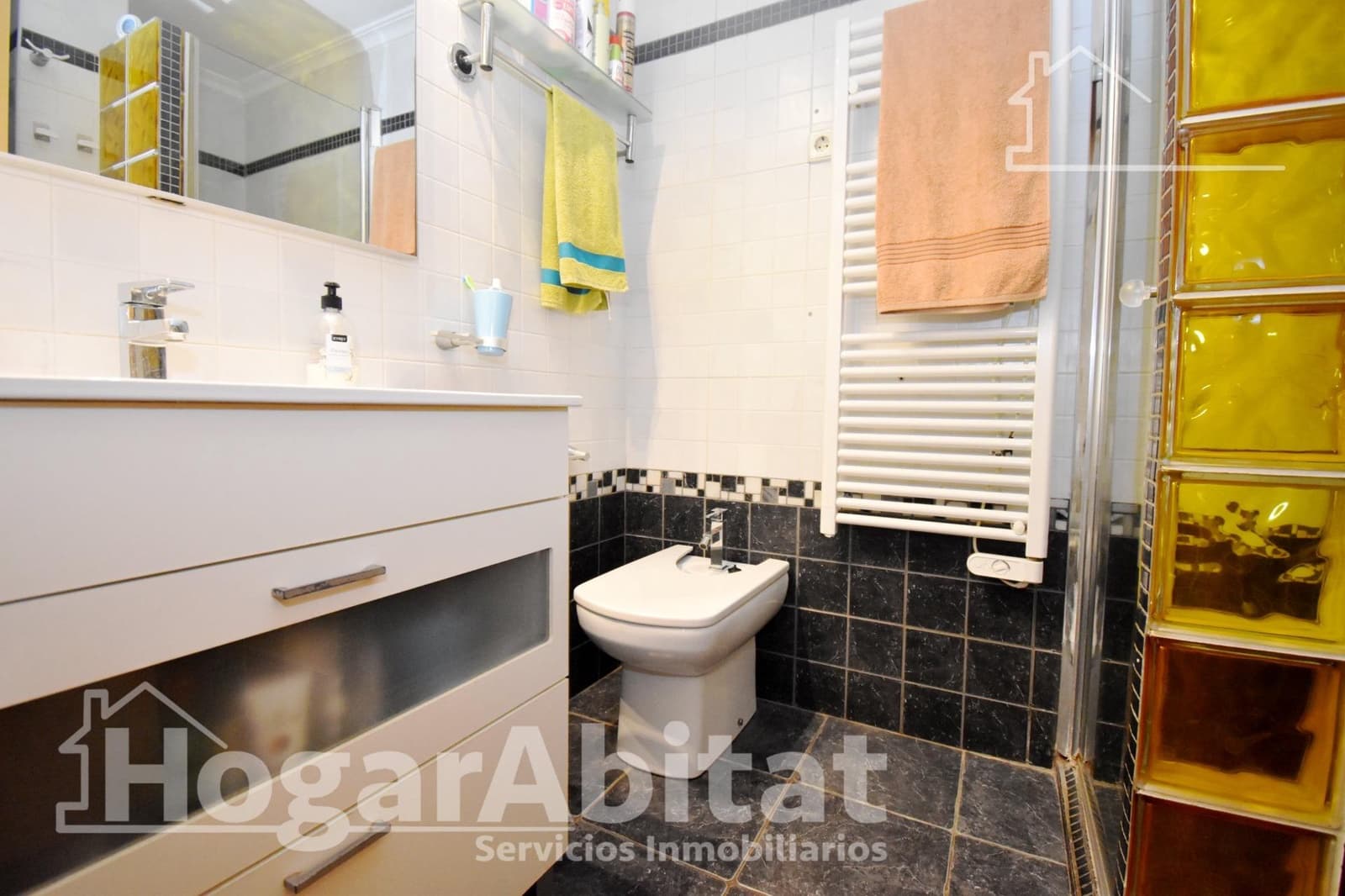 3 soverom Rekkehus til salgs i Benicassim med svømmebasseng garasje - € 349 000 (Ref: 10059220)