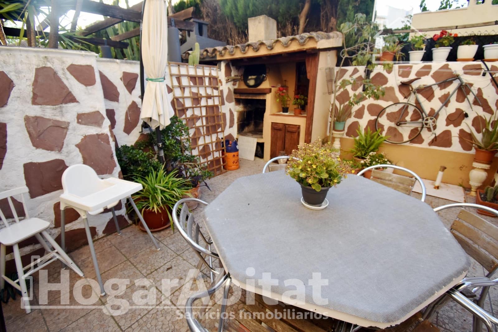 3 soverom Rekkehus til salgs i Benicassim med svømmebasseng garasje - € 349 000 (Ref: 10059220)