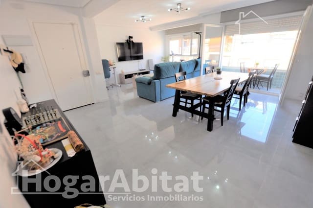 3 soveværelse Penthouse til salg i Nou Moles, Valencia by - € 450.000 (Ref: 10059221)