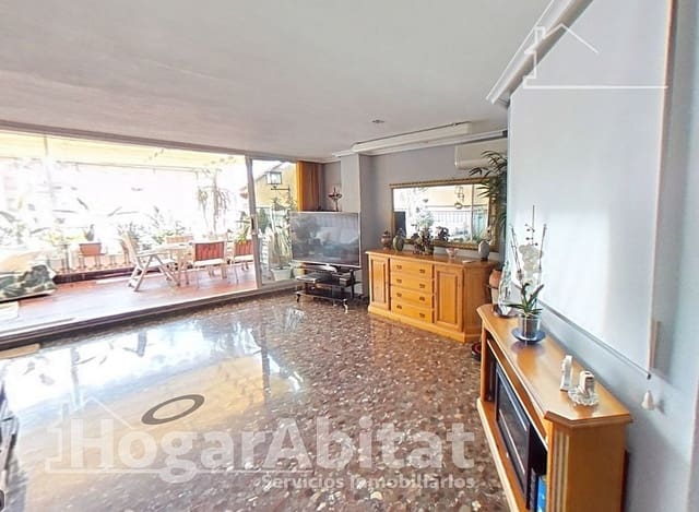 4 Zimmer Penthouse zu verkaufen in Mislata - 850.000 € (Ref: 10059225)