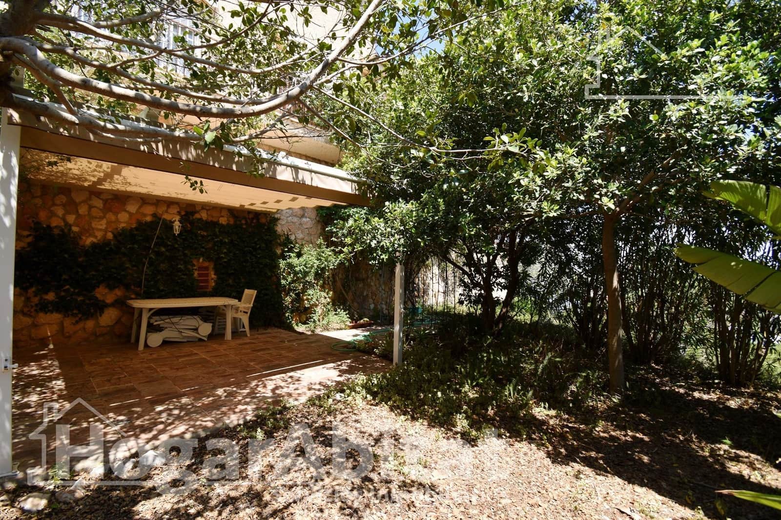 6 slaapkamer Villa te koop in Torrent met zwembad garage - € 439.000 (Ref: 10059228)