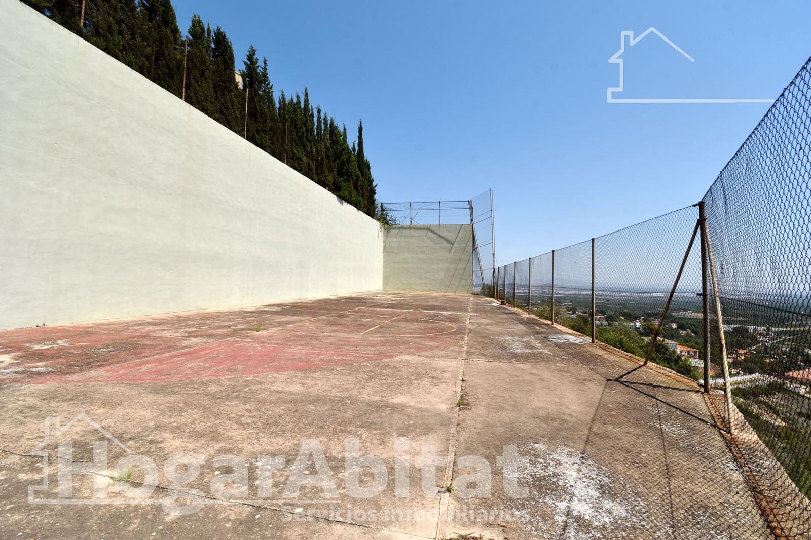 6 slaapkamer Villa te koop in Torrent met zwembad garage - € 439.000 (Ref: 10059228)