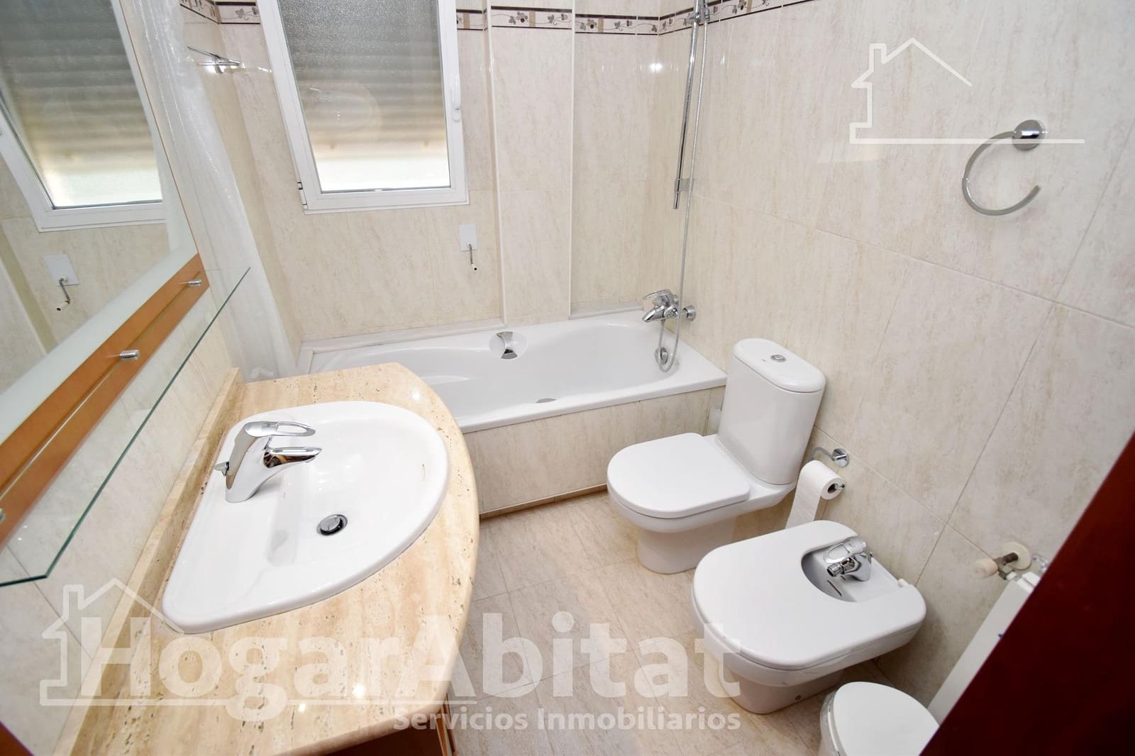 6 slaapkamer Villa te koop in Torrent met zwembad garage - € 439.000 (Ref: 10059228)