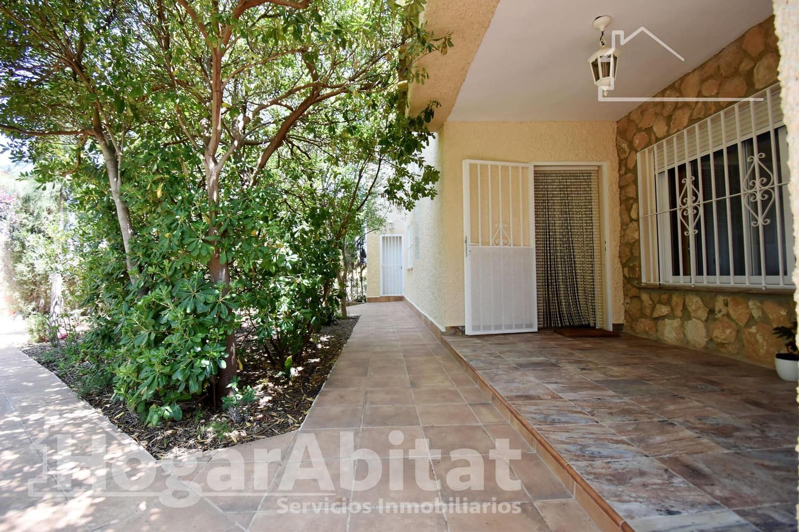 6 slaapkamer Villa te koop in Torrent met zwembad garage - € 439.000 (Ref: 10059228)