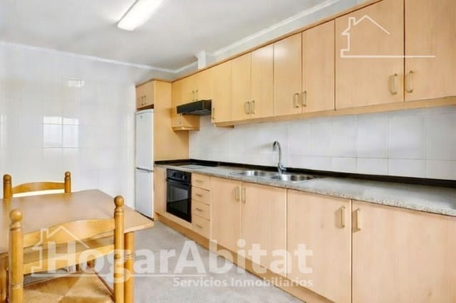 7 soveværelse Byhus til salg i Castelló de la Plana - € 229.000 (Ref: 10059234)