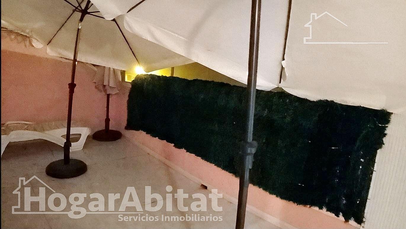 2 makuuhuone Kattohuoneisto myytävänä paikassa Torrevieja - 300 000 € (Ref: 10062075)