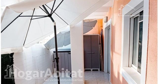 2 makuuhuone Kattohuoneisto myytävänä paikassa Torrevieja - 300 000 € (Ref: 10062075)
