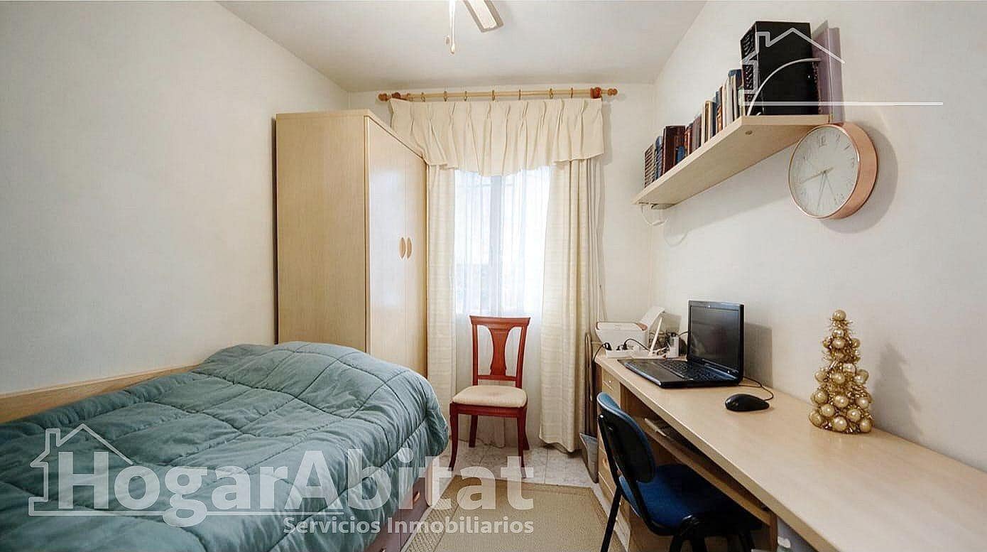 2 makuuhuone Kattohuoneisto myytävänä paikassa Torrevieja - 300 000 € (Ref: 10062075)